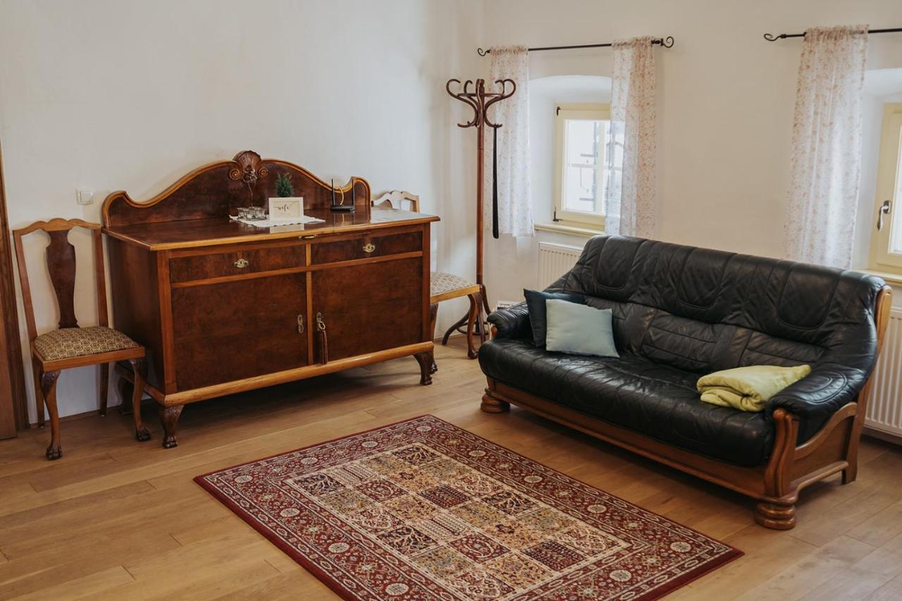 Apartments Mozinetova Hisa Sentjost nad Horjulom 外观 照片